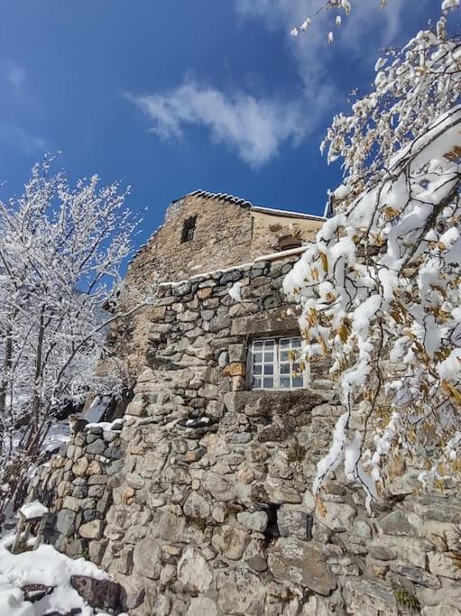 Chambre Ou Gite Dans Une Maison De Montagne - De Suzon A Zelie Entraigues (Isere) Exterior foto